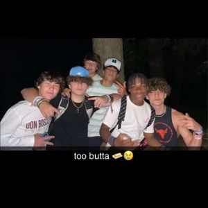 Meet your Posher, Cj